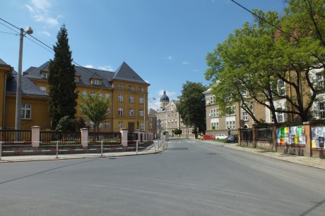 Škola Boženy Němcové.   GPS: 49°55'52.939"N, 17°54'22.913"E