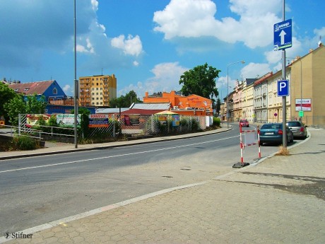 Nákladní ul, Krajewski.                     GPS:   N 49°56.44595', E 17°54.39343'