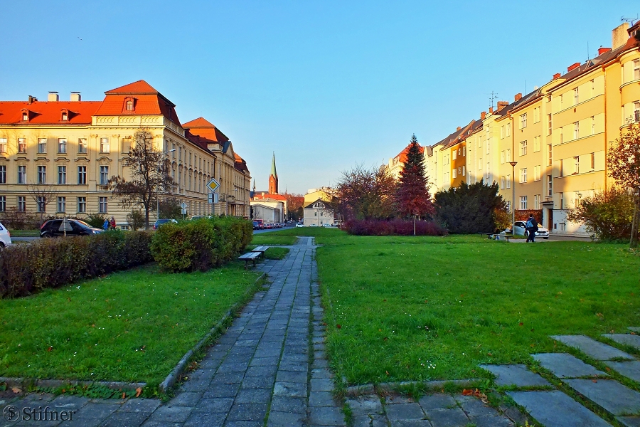 Bezručovo náměstí - GPS:49°56'5.378"N, 17°53'48.721"E